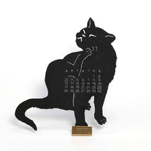 画像をギャラリービューアに読み込む, １２匹の黒猫カレンダー　2024
