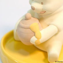 画像をギャラリービューアに読み込む, 陶器の加湿器　くまのプーさんとはちみつ
