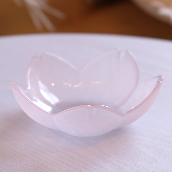 桜のガラス皿】はなほのか 小鉢 ５枚セット – grape SHOP