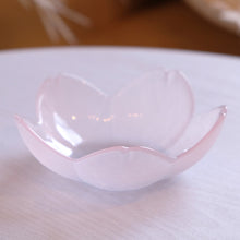 画像をギャラリービューアに読み込む, 【桜のガラス皿】はなほのか　小鉢　 ５枚セット
